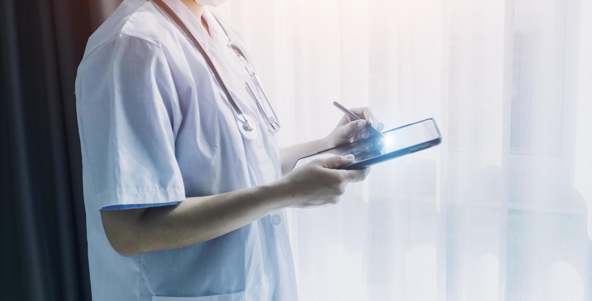 Medical Emergency Stock Photos, Images and Backgrounds for Free Download