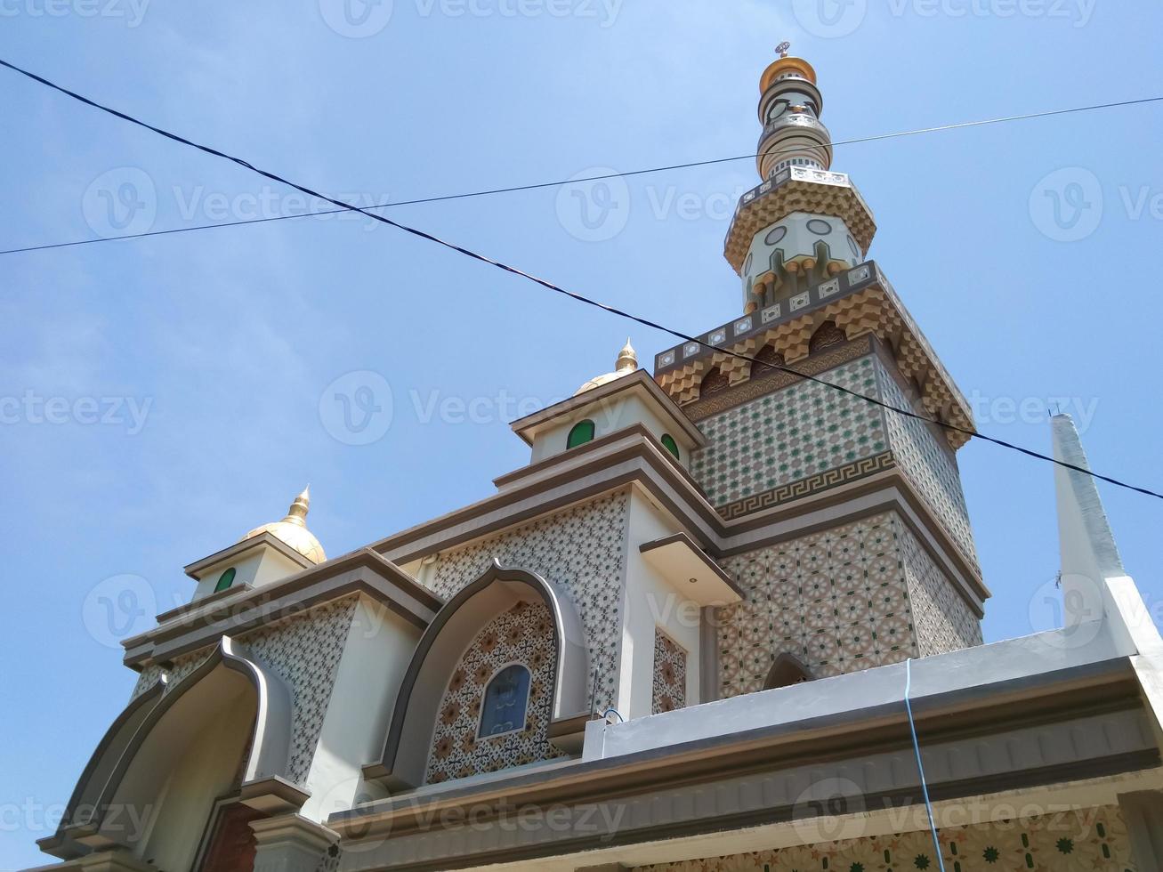 edificio de la mezquita en estilo del Medio Oriente foto