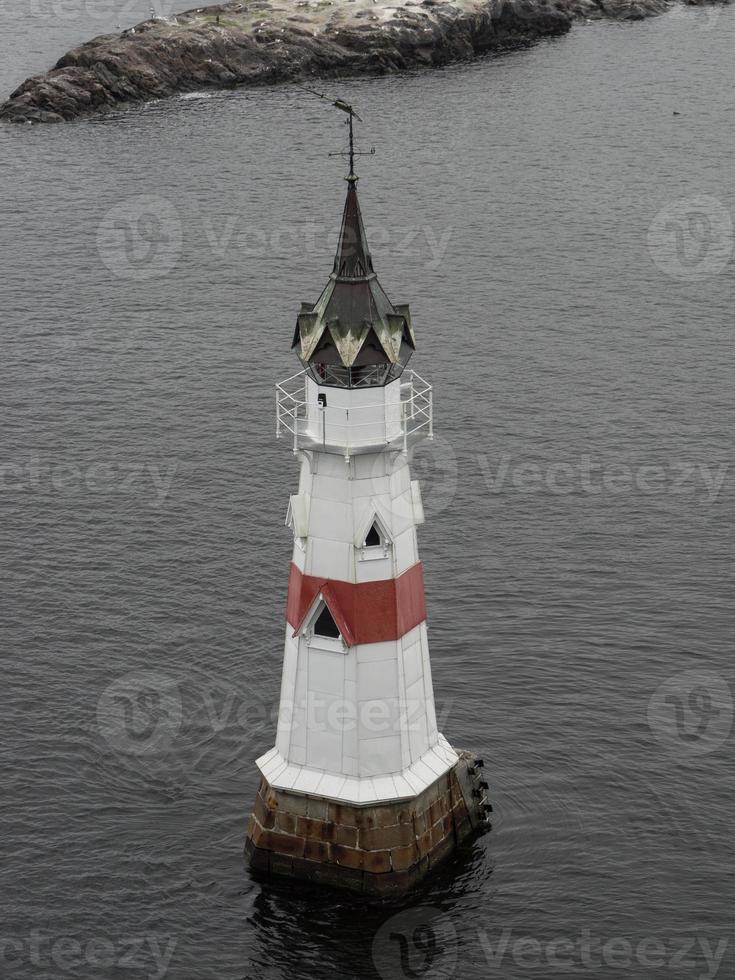 navegando por los fiordos de noruega foto