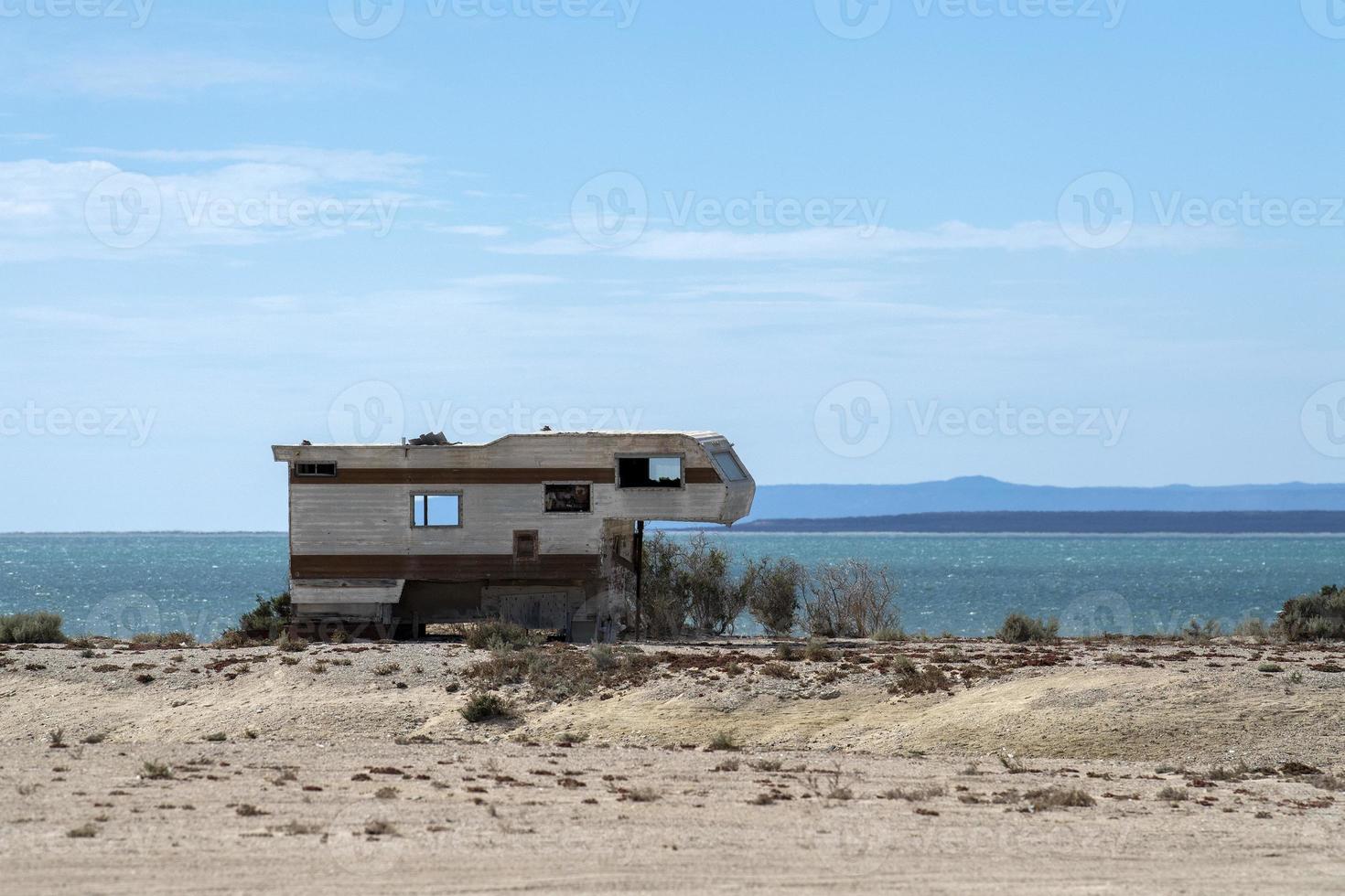 breaking bad abandoned caravan photo