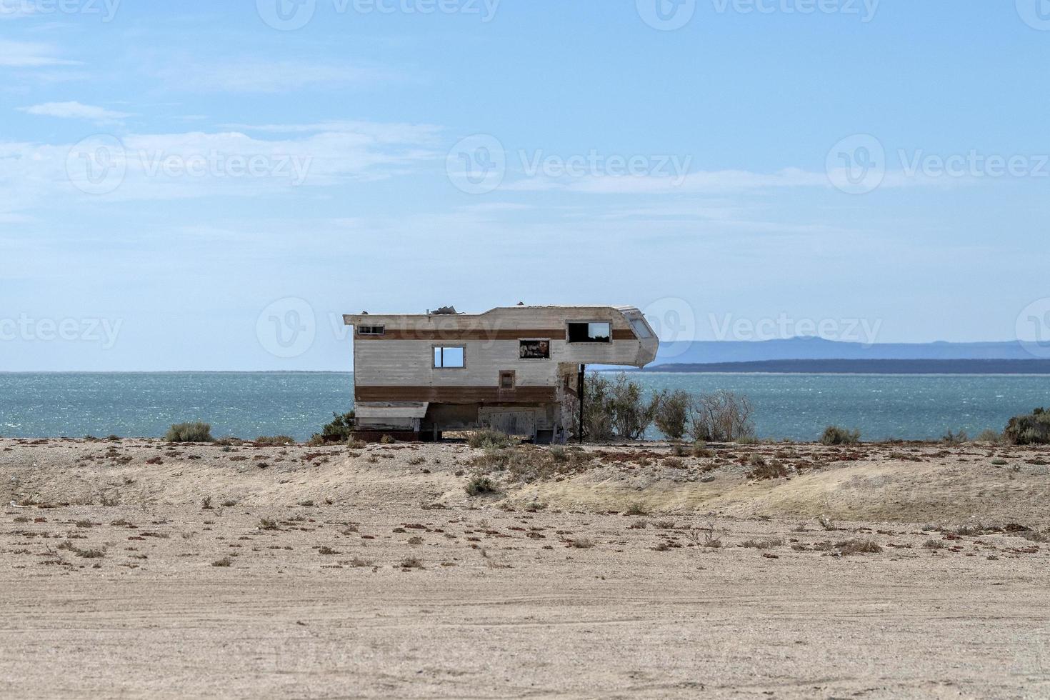 breaking bad abandoned caravan photo