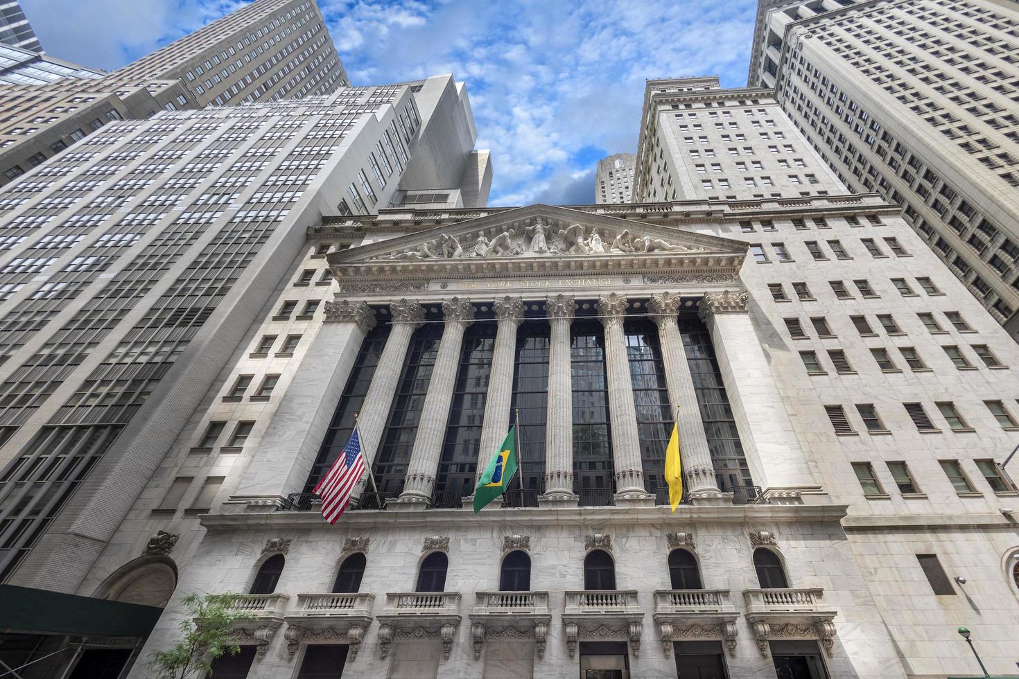Nueva York - Estados Unidos - 11 de junio de 2015 Fachada del edificio Wall Street foto