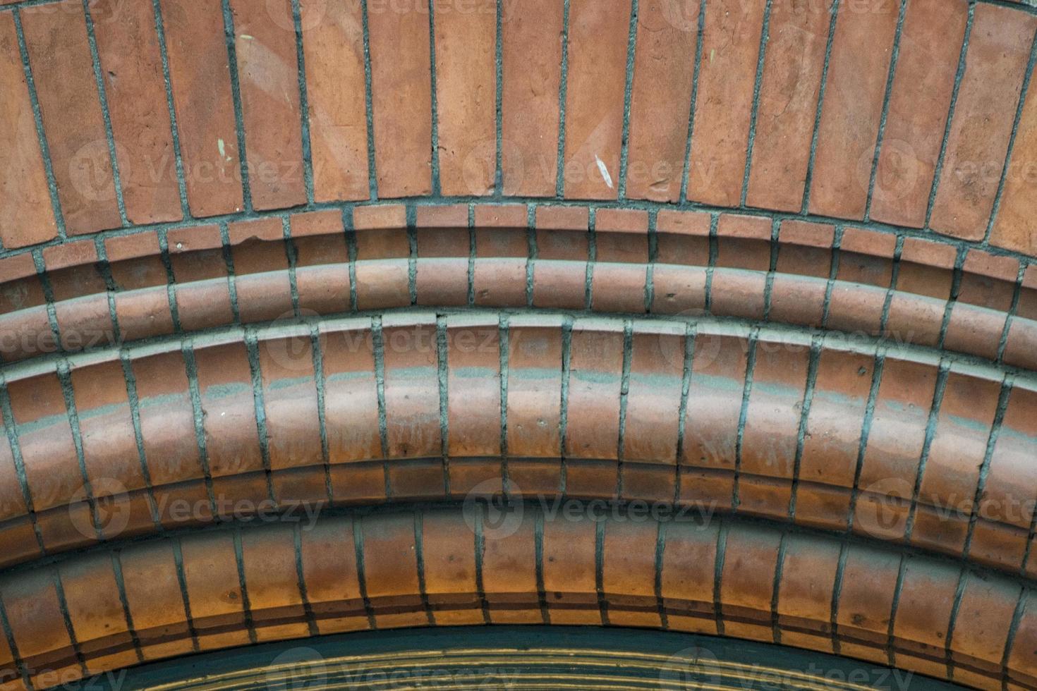 brick arch detail photo