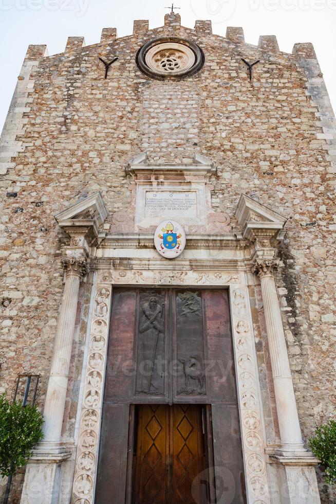 portal of Duomo di Taormina photo