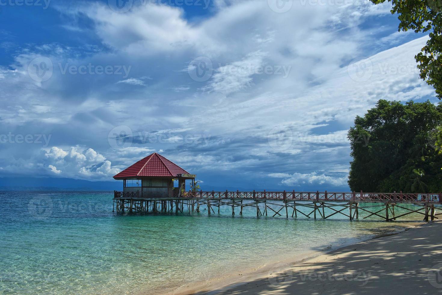 Resort Tropical Paradise Beach Ocean Sea Crystal Water Clear San photo