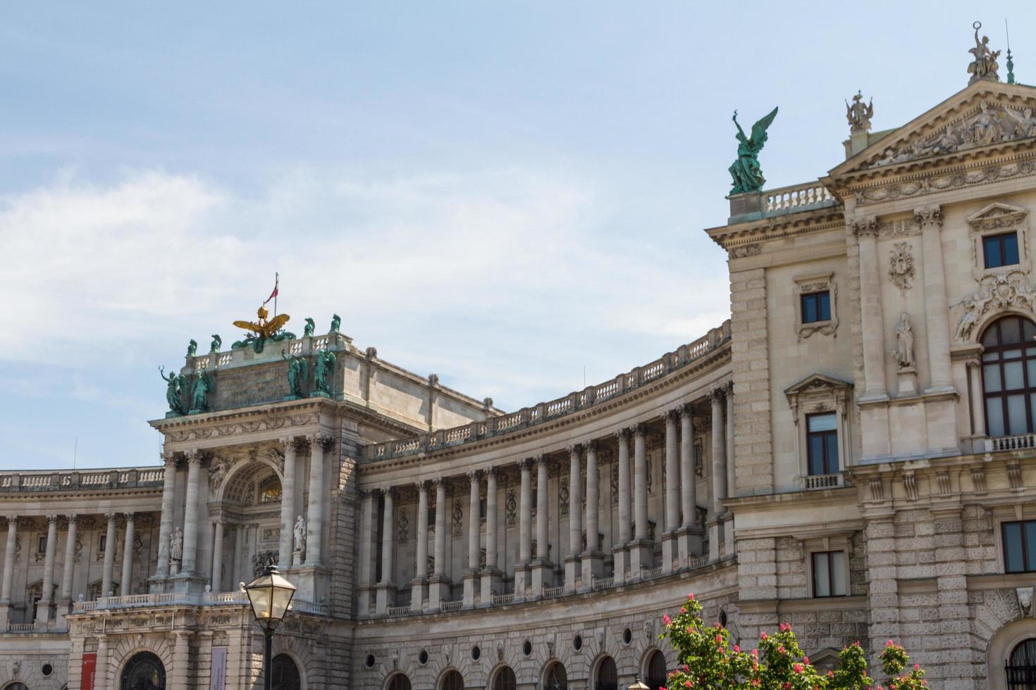 Heldenplatz en el complejo de Hofburg, Viena, Austria foto