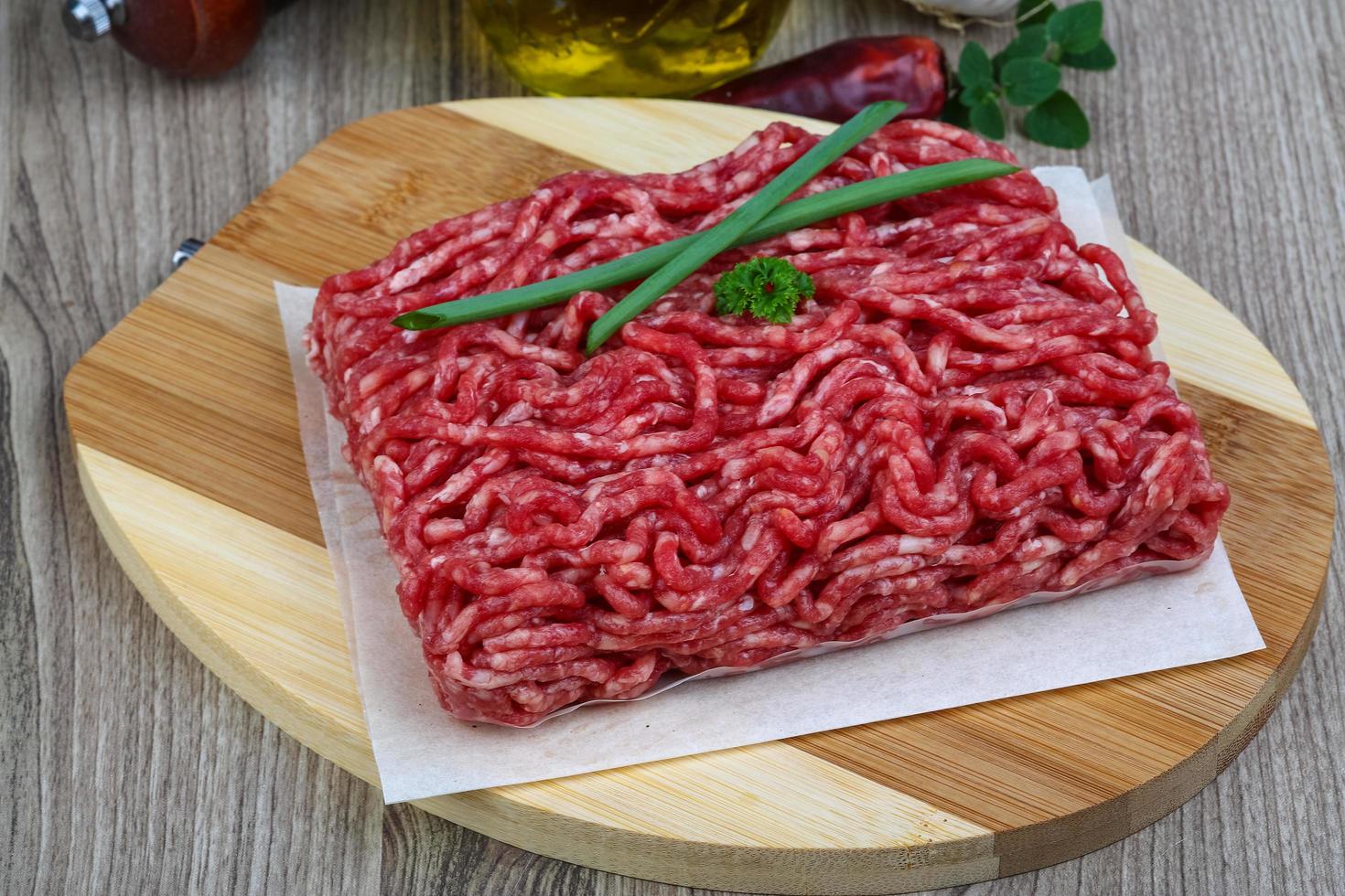Minced beef meat 12273635 Stock Photo at Vecteezy