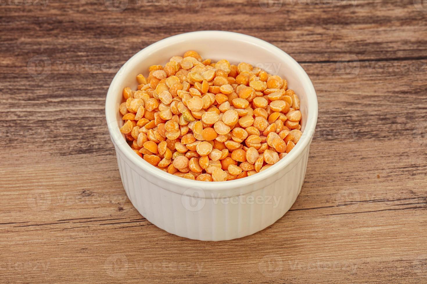 Dry peas for cooking photo