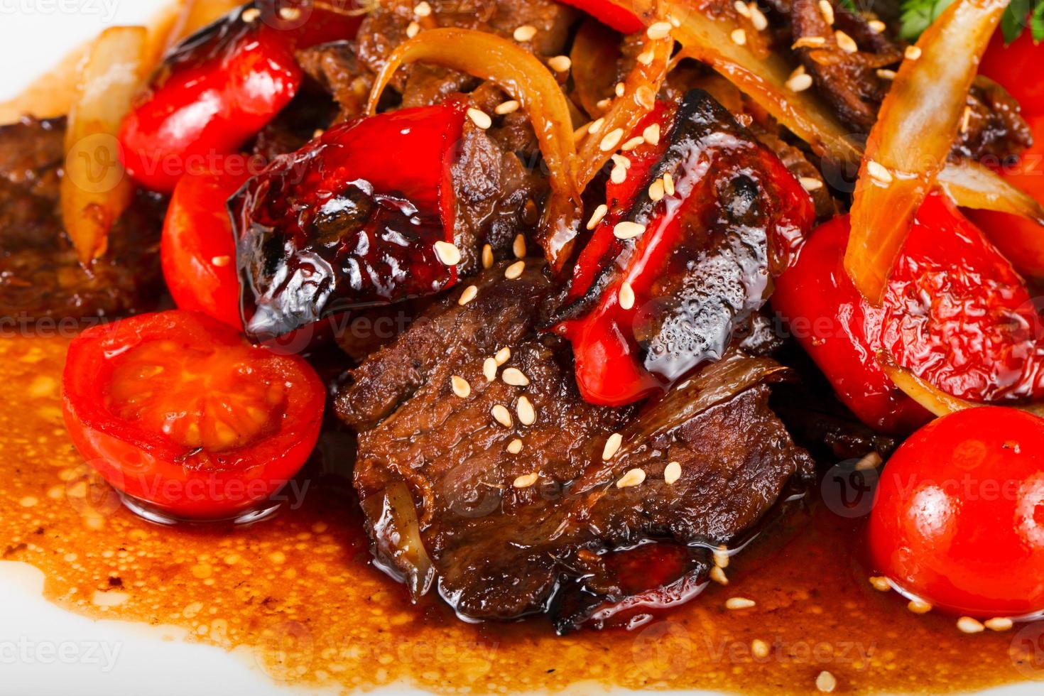 Beef in oyster sauce photo