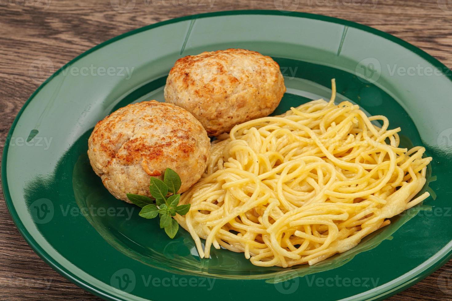 Spaghetti with homemade chicken cutlet 12281681 Stock Photo at Vecteezy