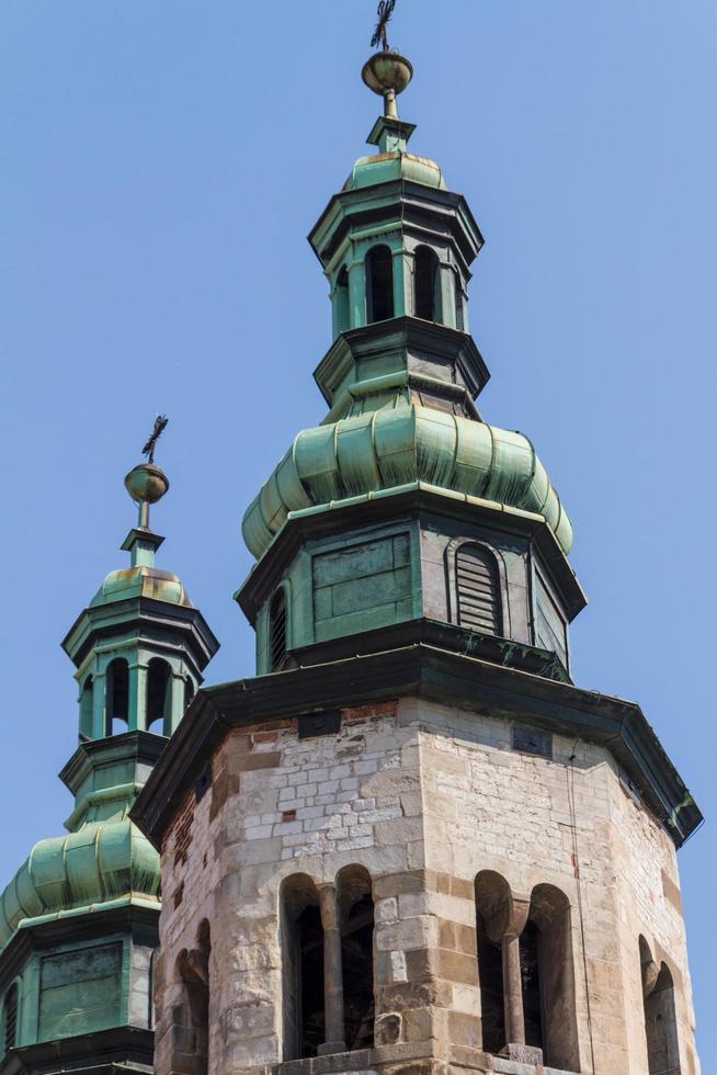 iglesia románica de la torre de san andrés en cracovia construida entre 1079 - 1098 foto