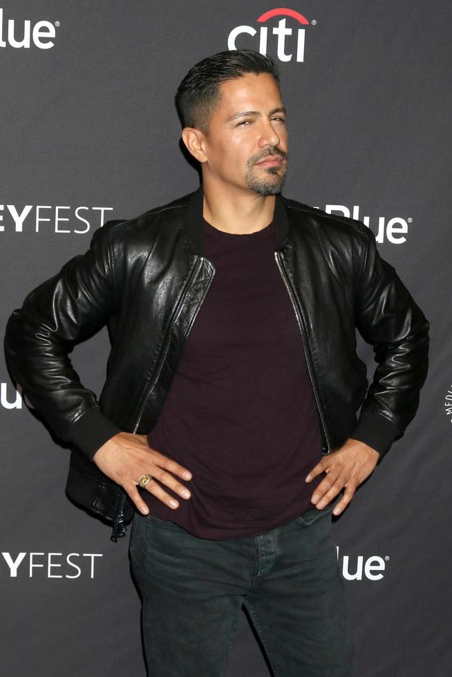 LOS ANGELES - MAR 23  Jay Hernandez at the PaleyFest -  Hawaii Five 0,   MacGyver,  and  Magnum P I   Event at the Dolby Theater on March 23, 2019 in Los Angeles, CA photo