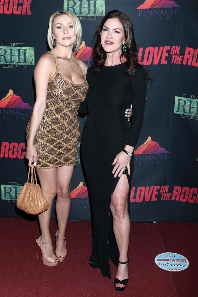 LOS ANGELES  OCT 13 - Courtney Stodden, Kira Reed Lorsch at the Love on the Rock Screening and Kira Reed Lorsch Birthday Celebration at the Universal Hilton Hotel on October 13, 2021 in Los Angeles, CA photo