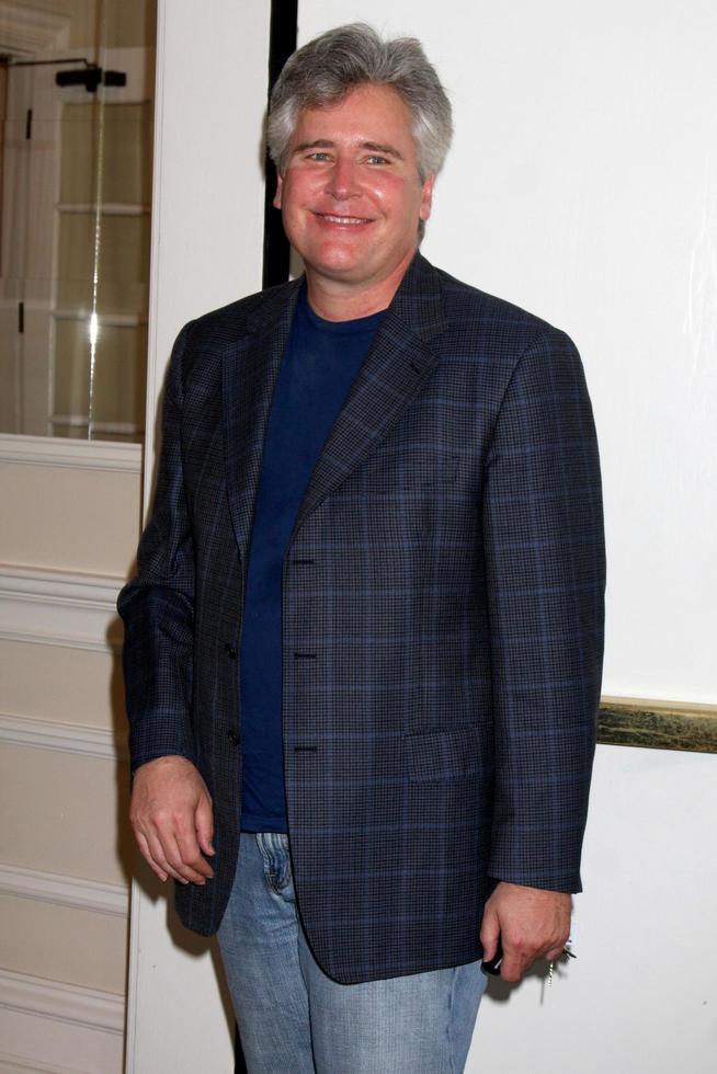 LOS ANGELES  SEP 25 - Michael E. Knight arrives at the All My Children 2010 Fan Club Luncheon at Sportsman s Lodge on September 25, 2010 in Studio City, CA photo