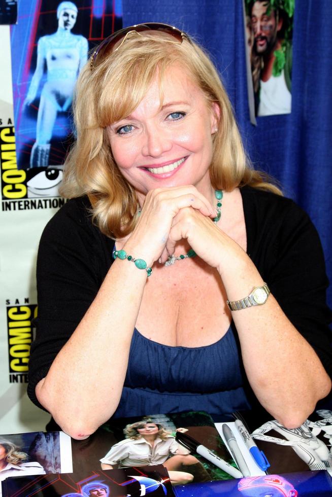 SAN DIEGO, JUL 21 - Cindy Morgan at the 2011 Comic-Con Convention at San Diego Convetion Center on July 21, 2010 in San DIego, CA photo