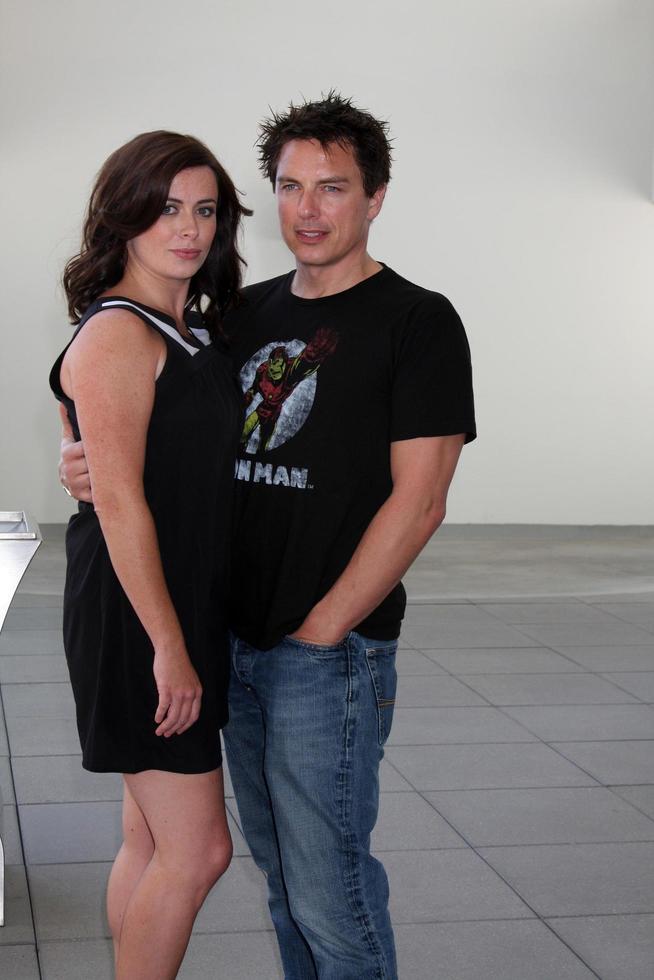 SAN DIEGO, JUL 22 - Eve Myles, John Barrowman at the 2011 Comic-Con Convention, Day 2 at San Diego Convention Center on July 22, 2010 in San DIego, CA photo