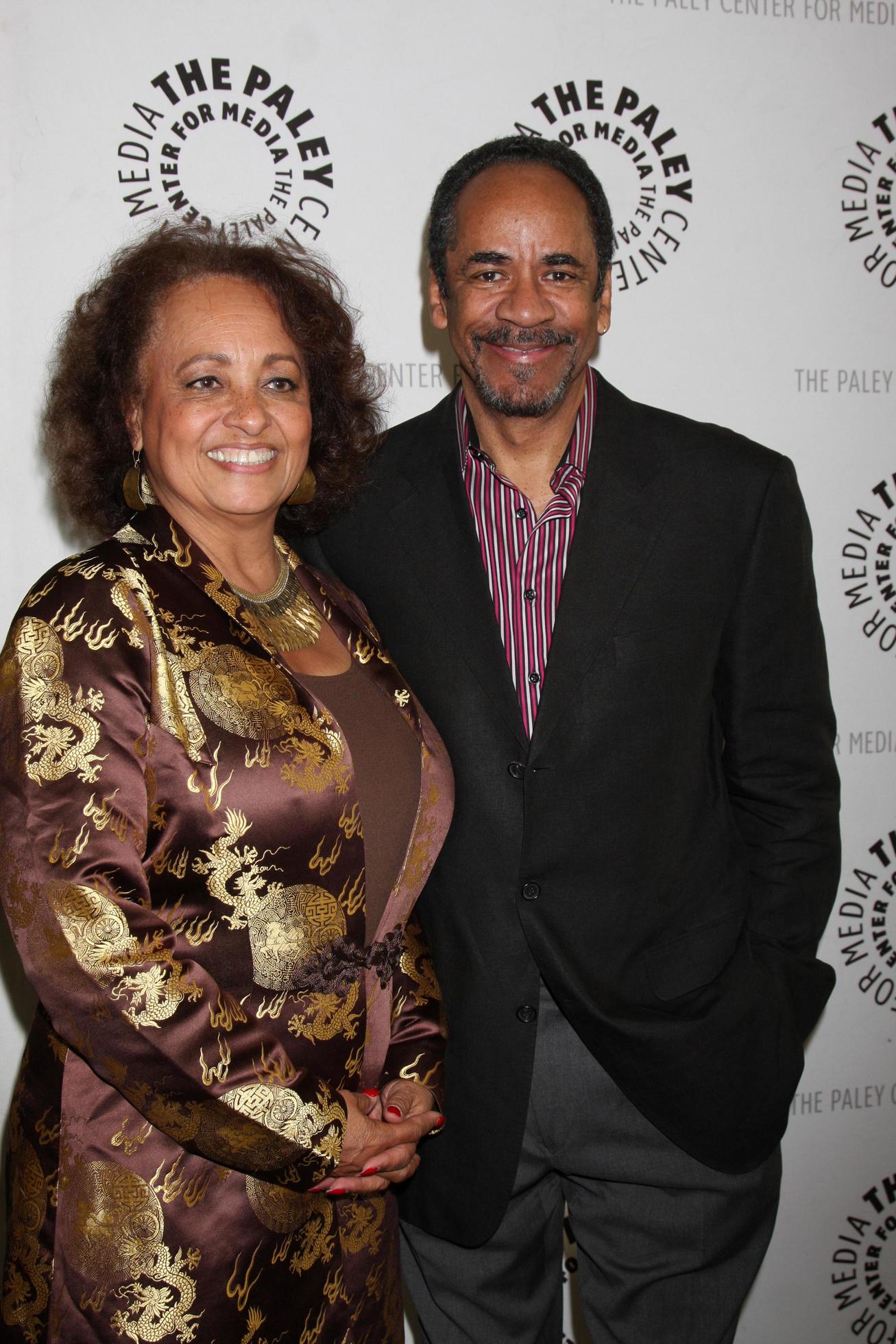 Daphne Maxwell Reid: From Tv Star To Multi Millionaire? - zv89lic