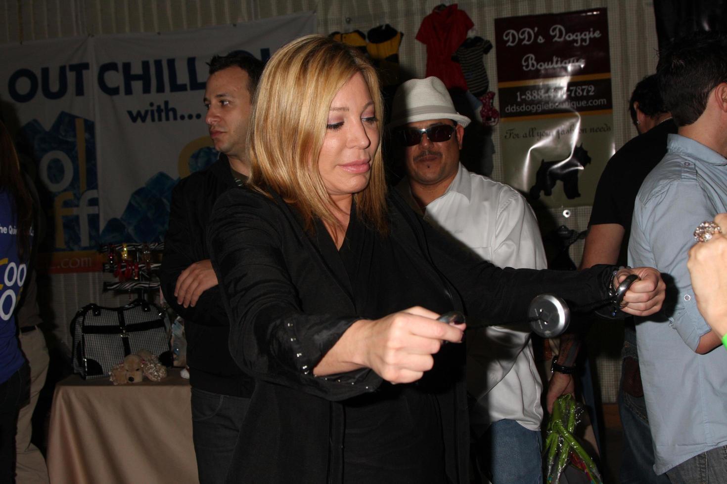 LOS ANGELES, NOV 20 -  Taylor Dayne at the Connected s Celebrity Gift Suite celebrating the 2010 American Music Awards at Ben Kitay Studios on November 20, 2010 in Los Angeles, CA photo