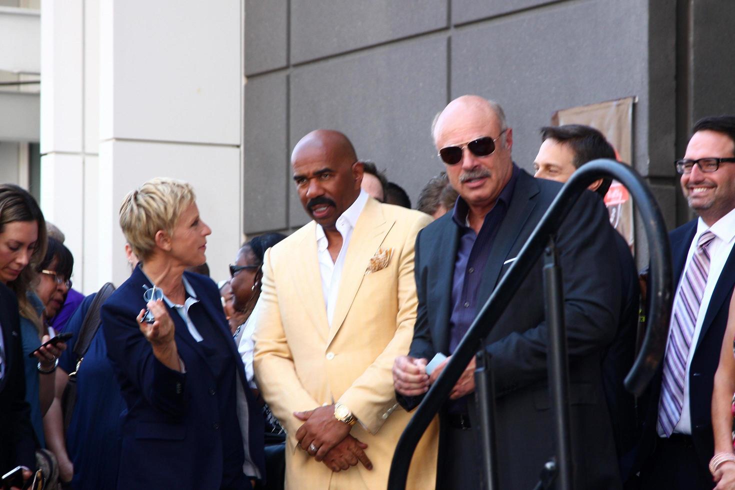 LOS ANGELES, MAY 13 Ellen DeGeneres, Steve Harvey, Dr. Phil McGraw at