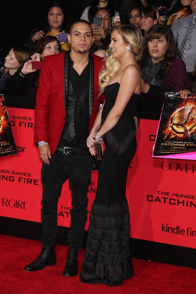LOS ANGELES, NOV 18 -  Evan Ross, Ashlee Simpson at the The Hunger Games -  Catching Fire Premiere at Nokia Theater on November 18, 2013 in Los Angeles, CA photo