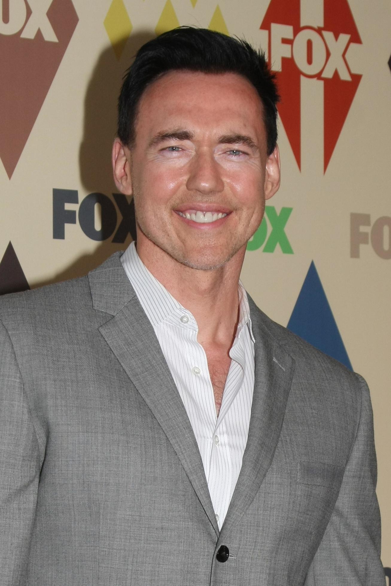 los angeles, 6 de agosto kevin durand en la fiesta de estrellas fox