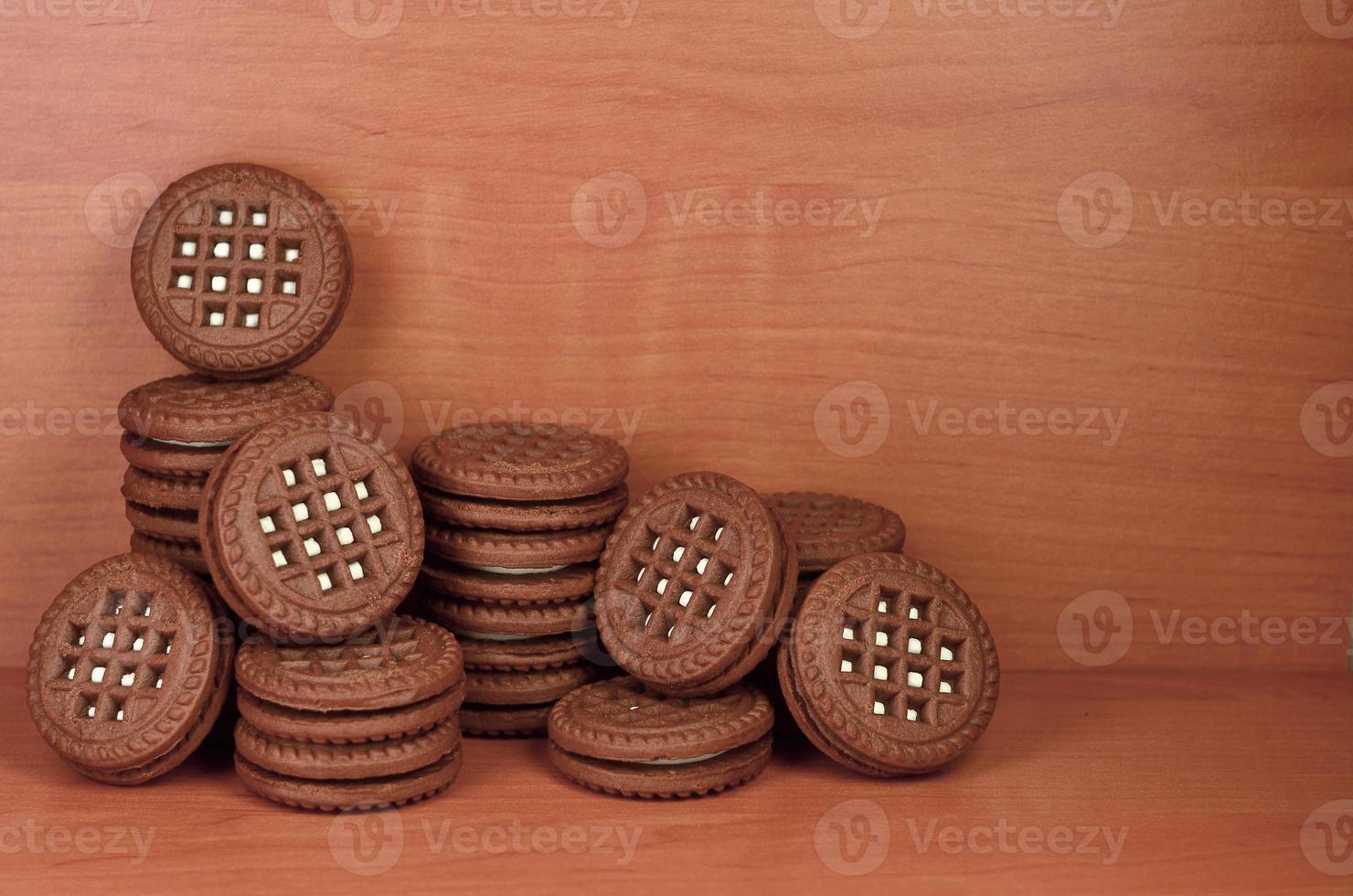 Sandwich round biscuits with vanilla filling photo