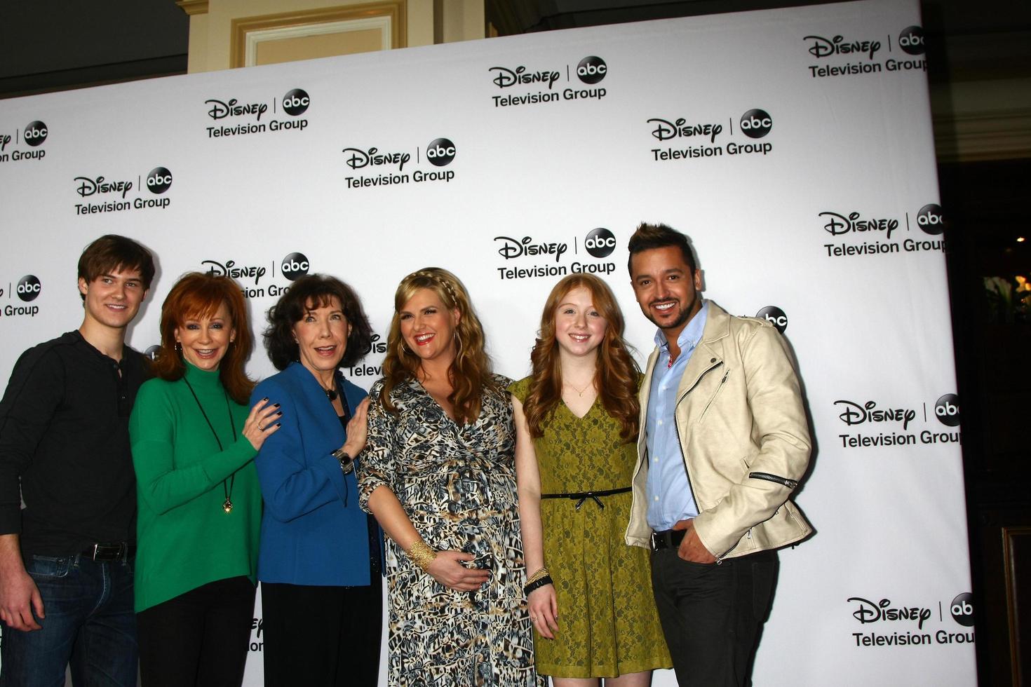 LOS ANGELES, JAN 10 - Justin Prentice, Reba McEntire, Lily Tomlin, Sara Rue, Juliette Angelo, Jai Rodriguez attends the ABC TCA Winter 2013 Party at Langham Huntington Hotel on January 10, 2013 in Pasadena, CA photo