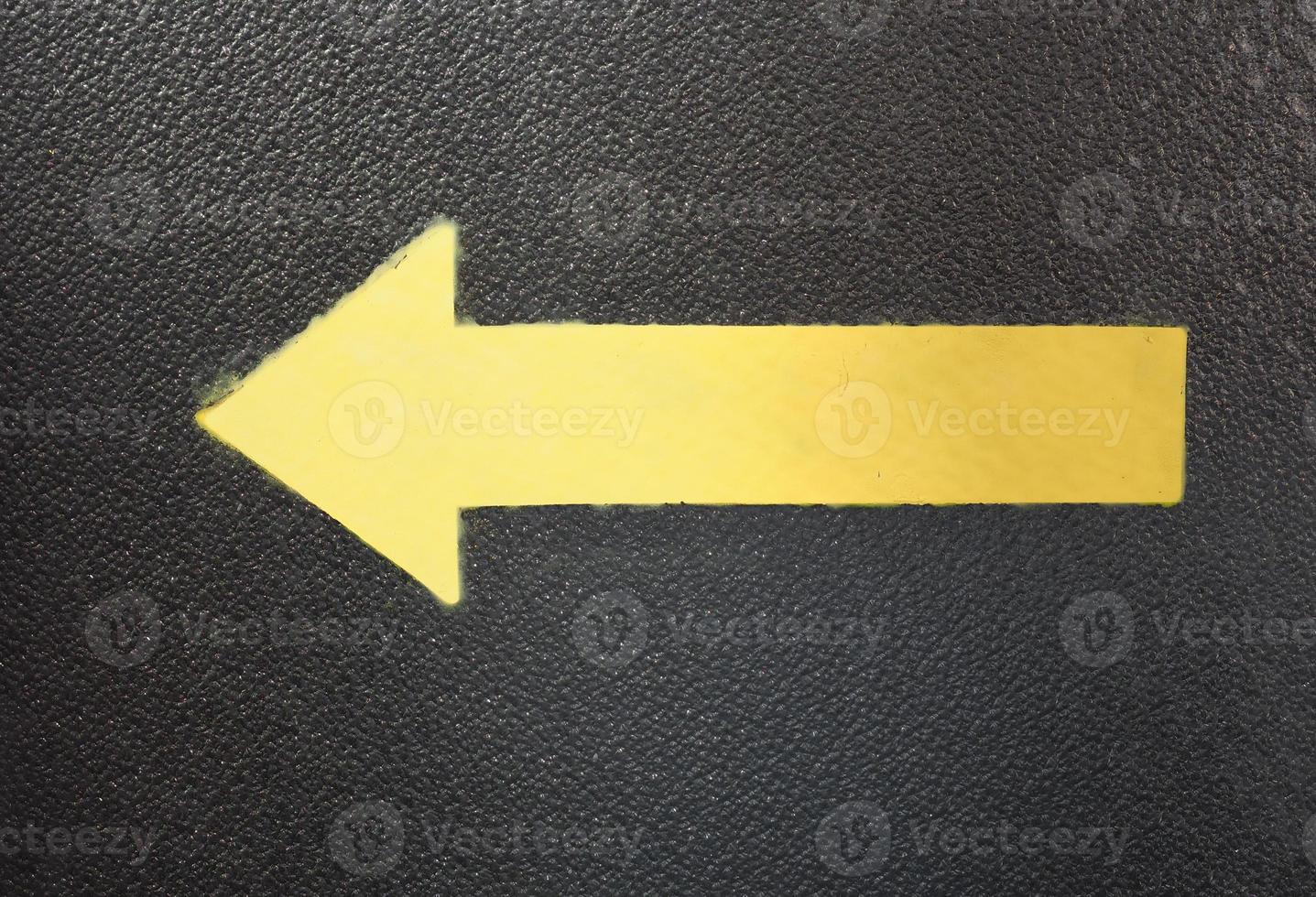 left arrow sign photo