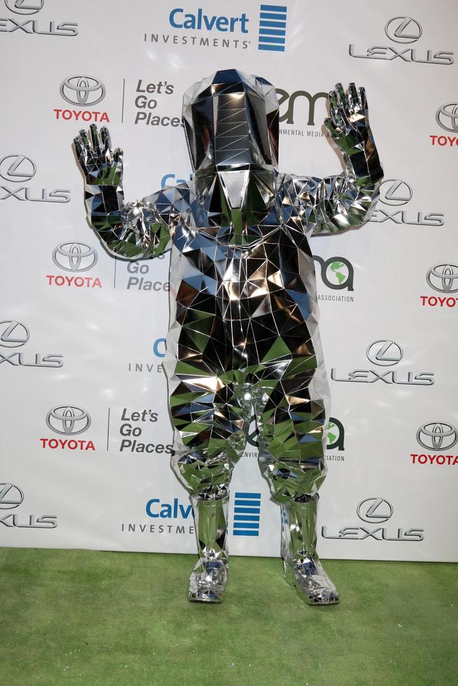 LOS ANGELES, OCT 22 - Choi Jin-woo, aka Hitchhiker, aka DJ Hitchhiker at the 26th Annual Environmental Media Awards at Warner Brothers Studio on October 22, 2016 in Burbank, CA photo