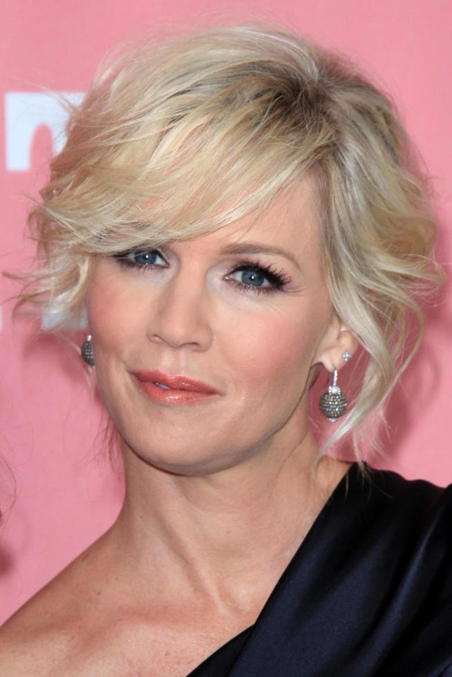 LOS ANGELES, APR 19 -  Jennie Garth arrives at Jennie Garth s 40th Birthday Celebration  and Premiere Party For Jennie Garth - A Little Bit Country at The London Hotel on April 19, 2012 in West Hollywood, CA photo