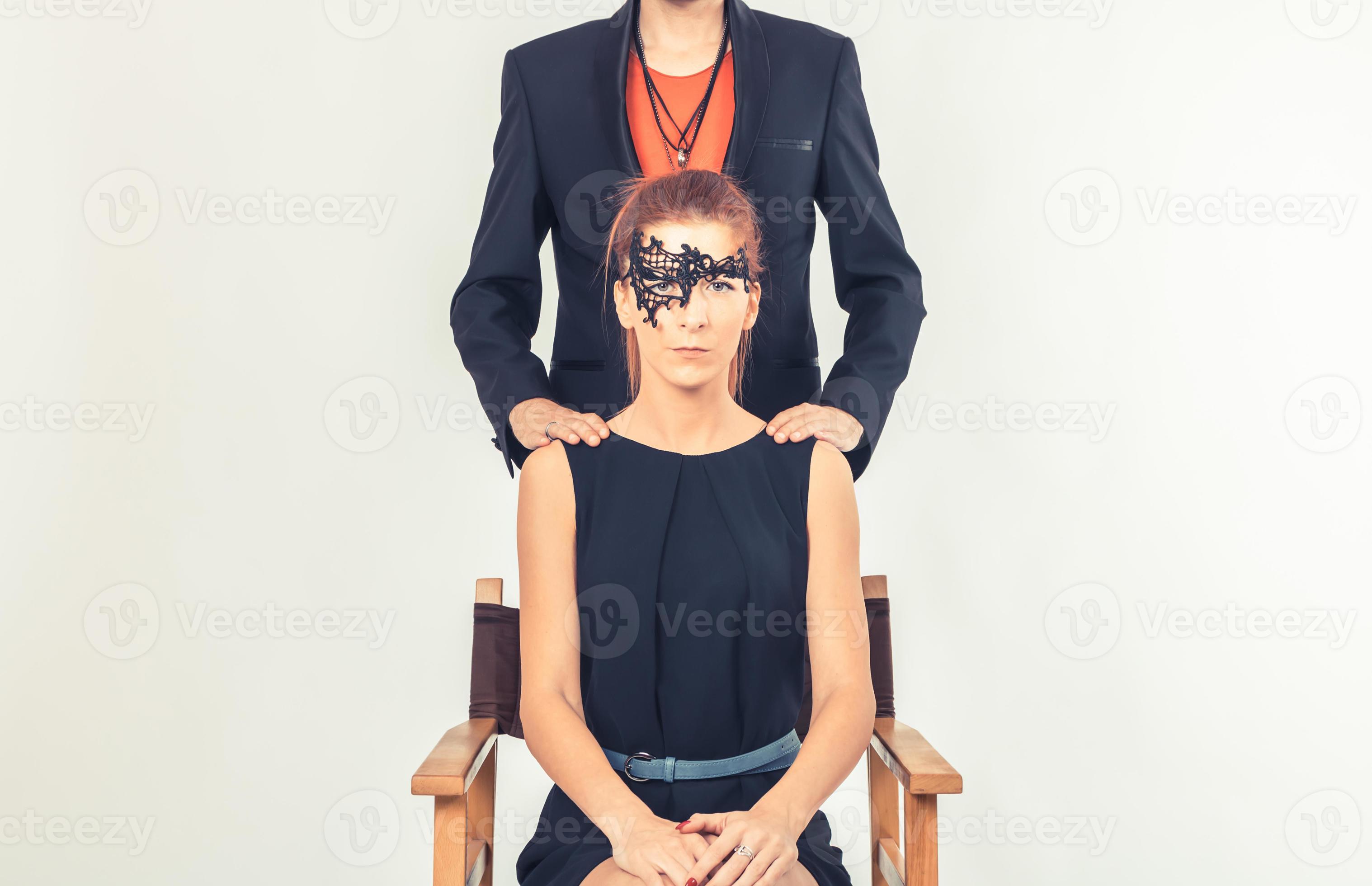 An unconventional relationship. 12347594 Stock Photo at Vecteezy