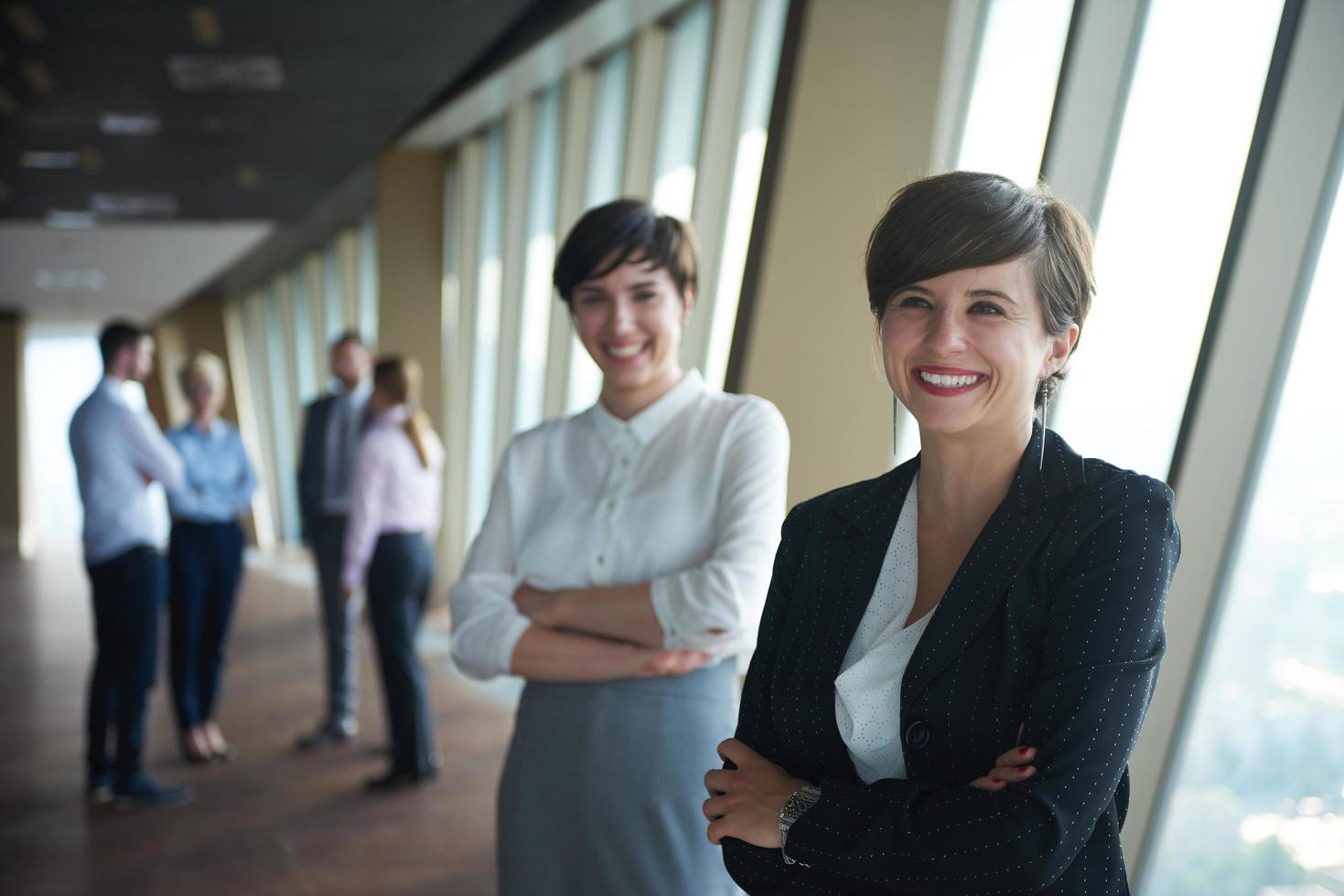 business people group, females as team leaders photo