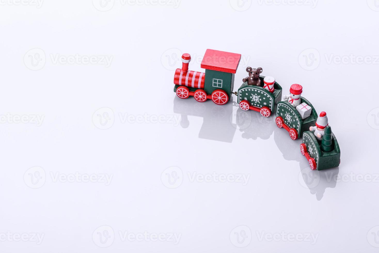 Elements of Christmas scenery, toys, gingerbread and other Christmas tree decorations photo