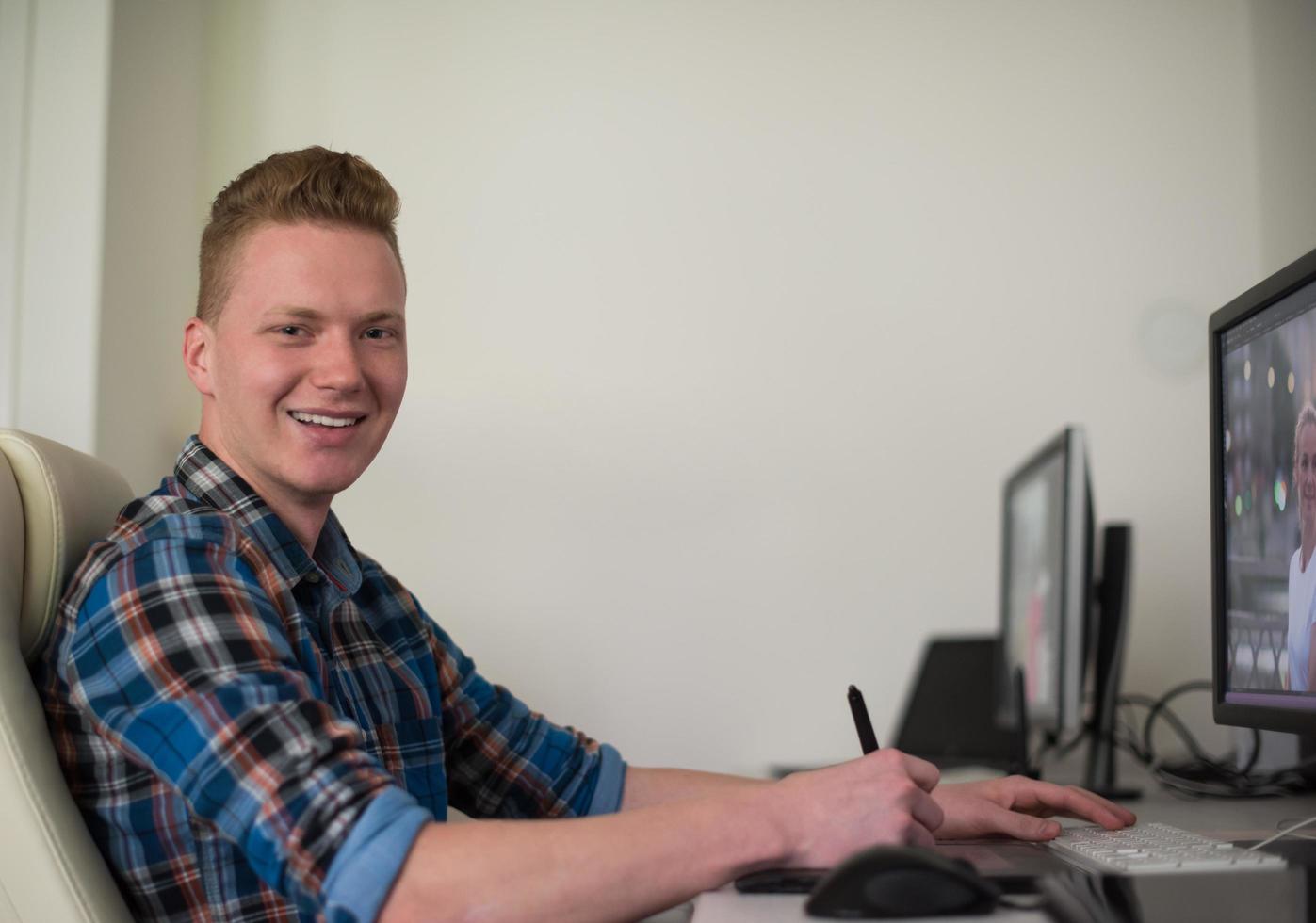 graphic designer at work photo