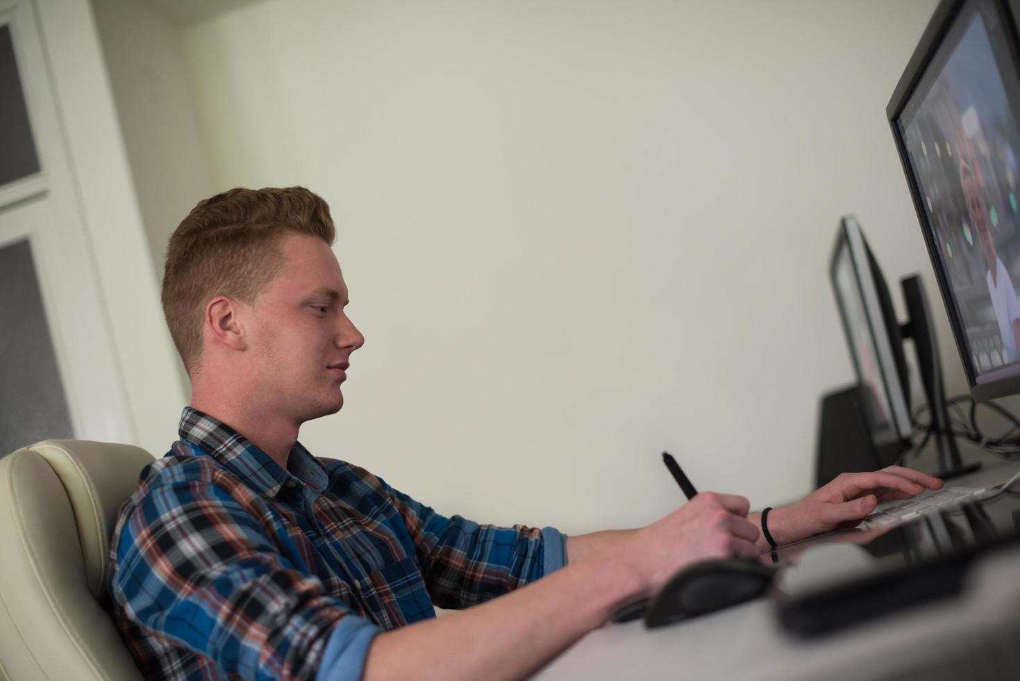 graphic designer at work photo