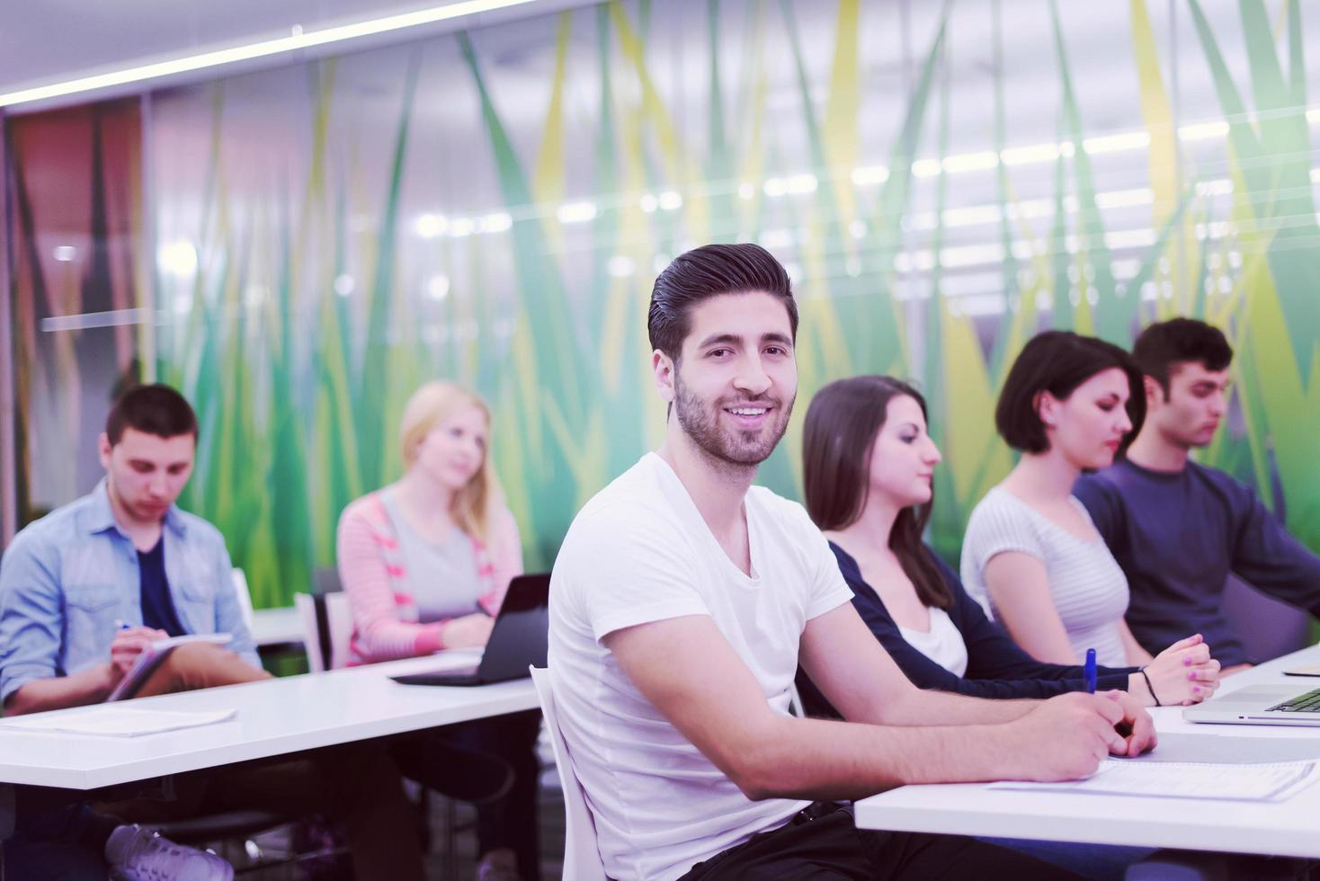 students group study photo