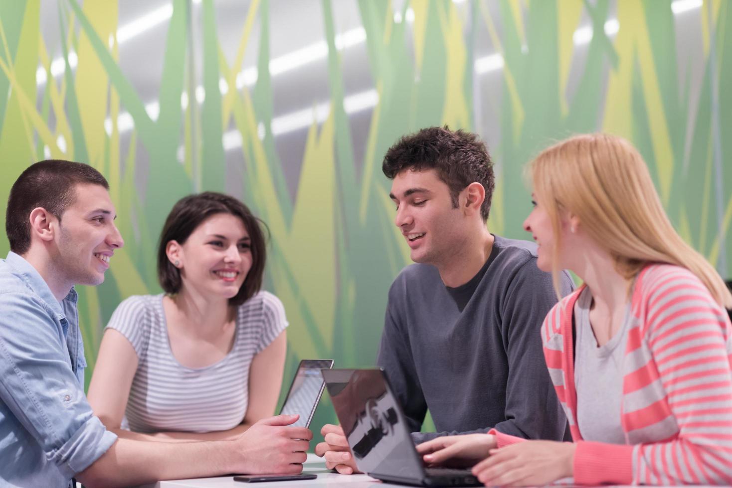 students group study photo