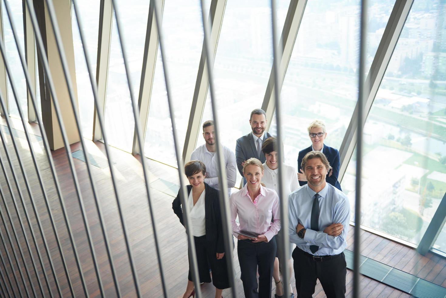 grupo diverso de personas de negocios foto