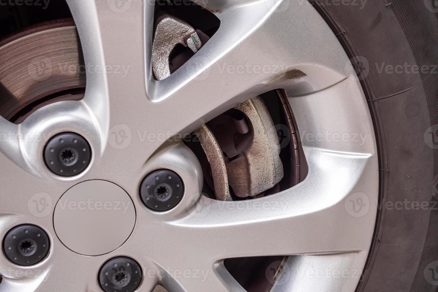 Car wheels with disc brake photo