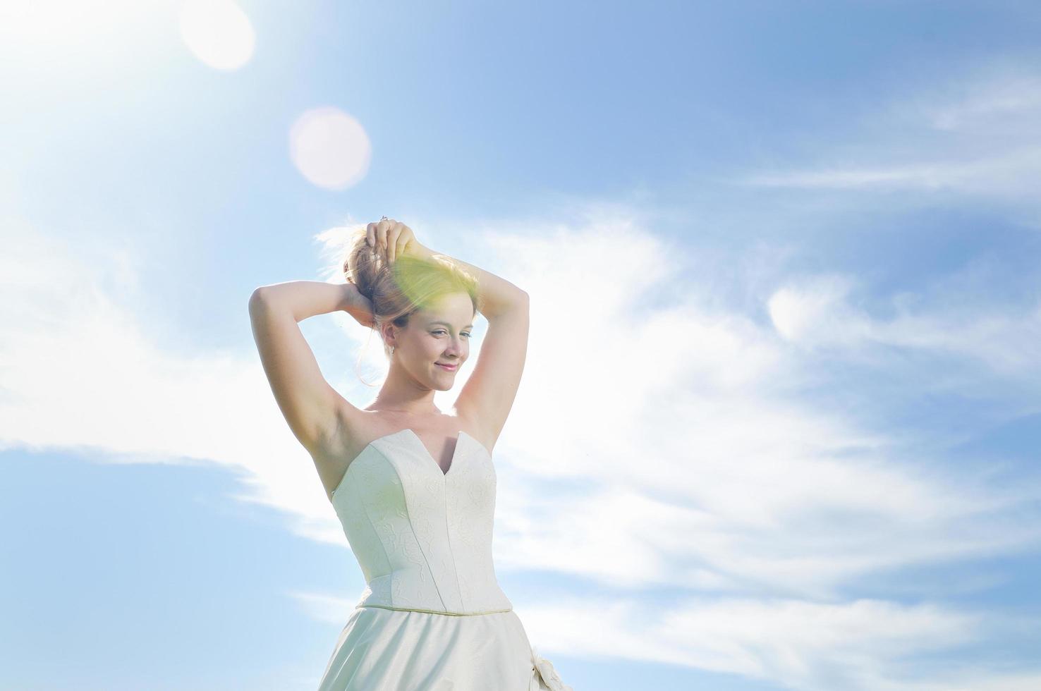 beautiful bride outdoor photo