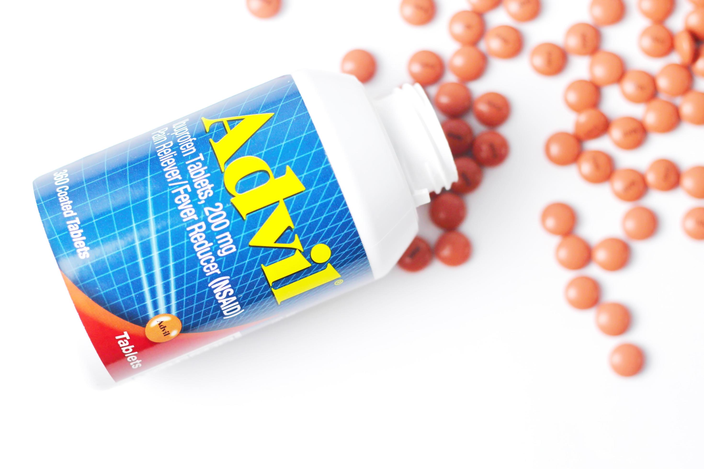 White Pill 122 Ibuprofen