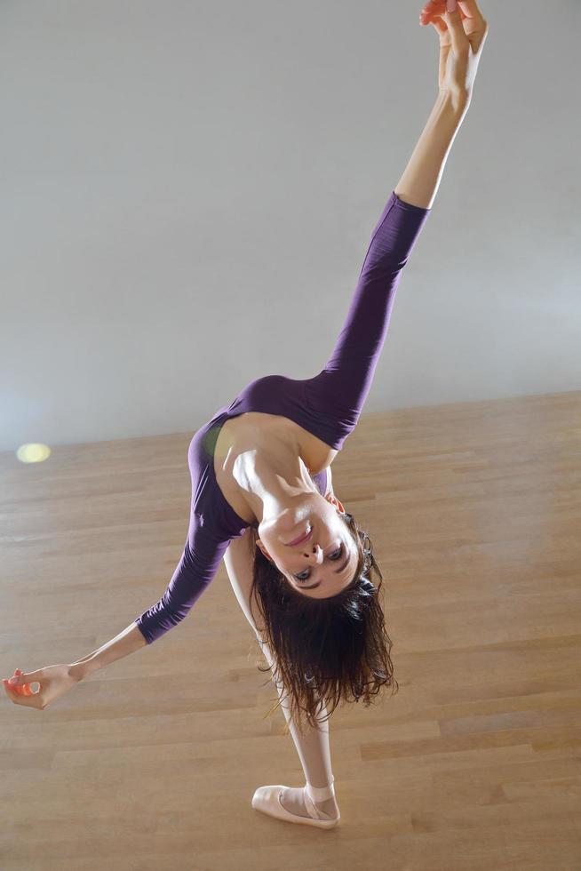 modern style ballet photo