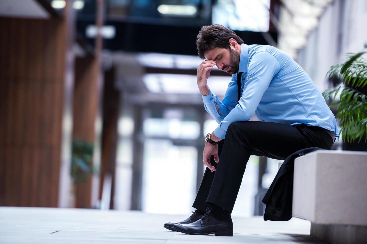 frustrated young business man photo