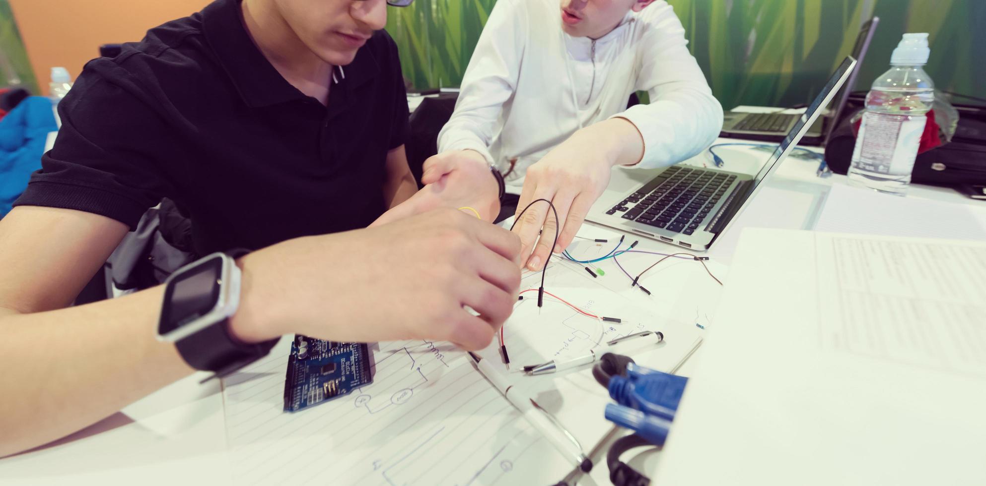 it students in computer science classroom photo