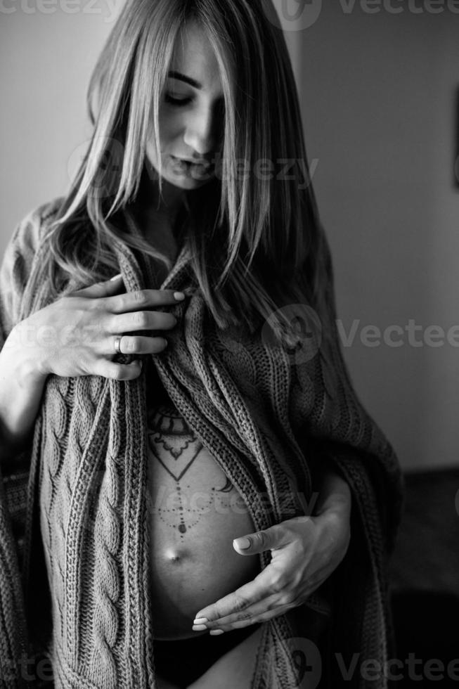 Woman pregnancy portrait photo