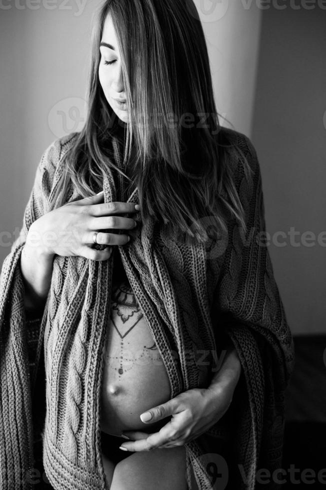 Woman pregnancy portrait photo
