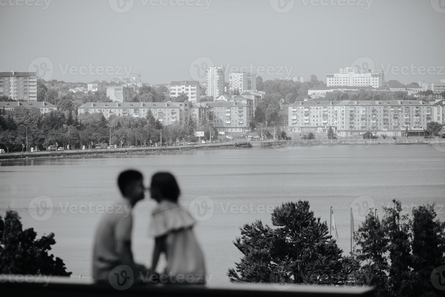 retrato de pareja al aire libre foto