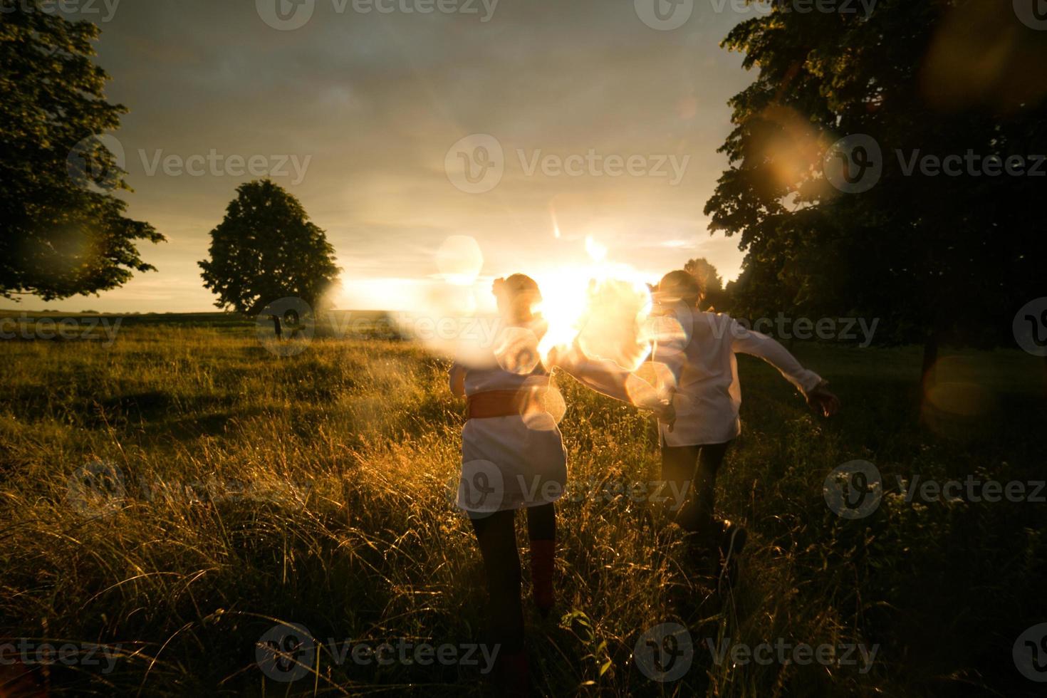 retrato de pareja al aire libre foto