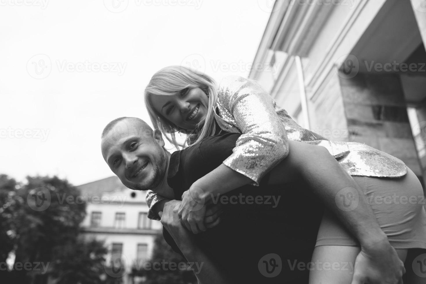 Couple outdoor portrait photo