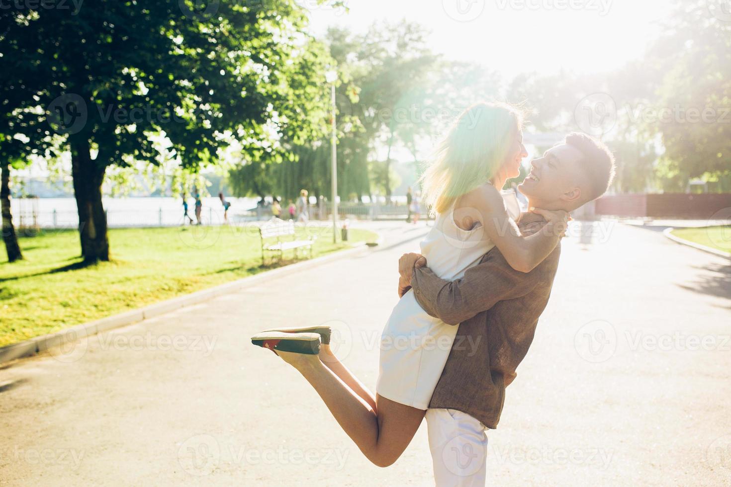 Couple portrait view photo